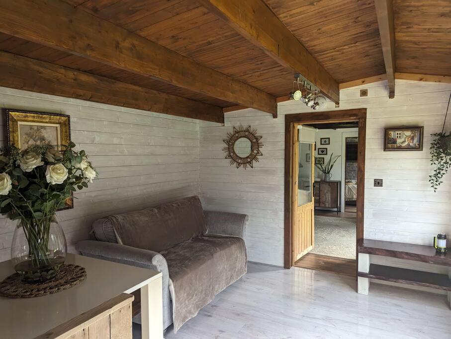 Gorgeous Countryside Cabin Lyminge Eksteriør billede